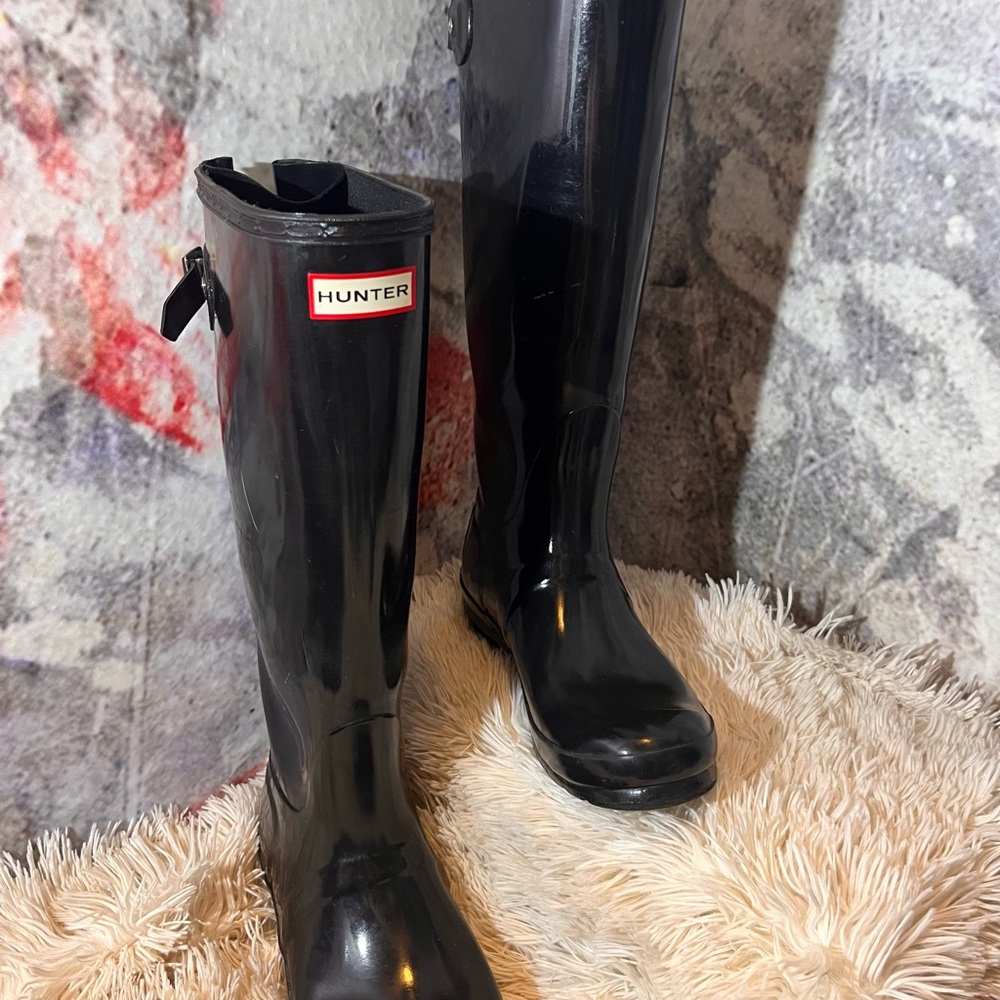 Women's Original Hunter Tall Gloss Rain Boots, Size 8